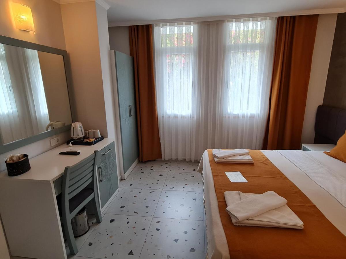 Deluxe Room,1405680284:JPEG